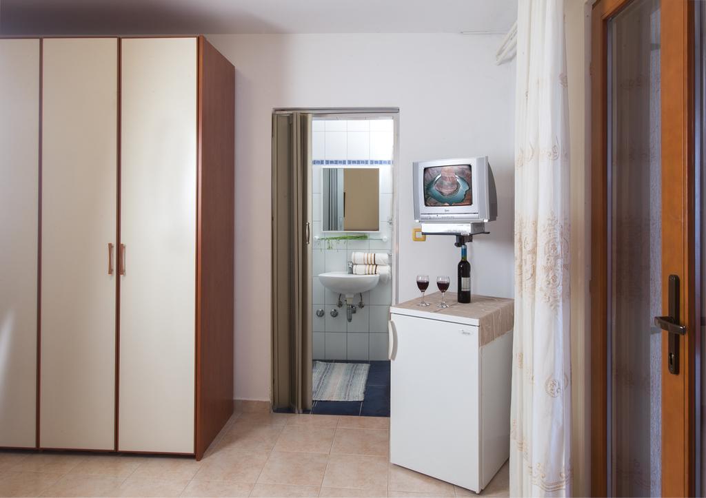 B&B Moderno Fazana Bilik gambar